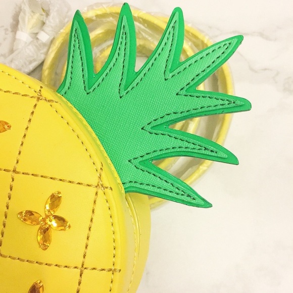 Kate Spade Pineapple Novelty Crossbody Purse - Picture 4 of 7